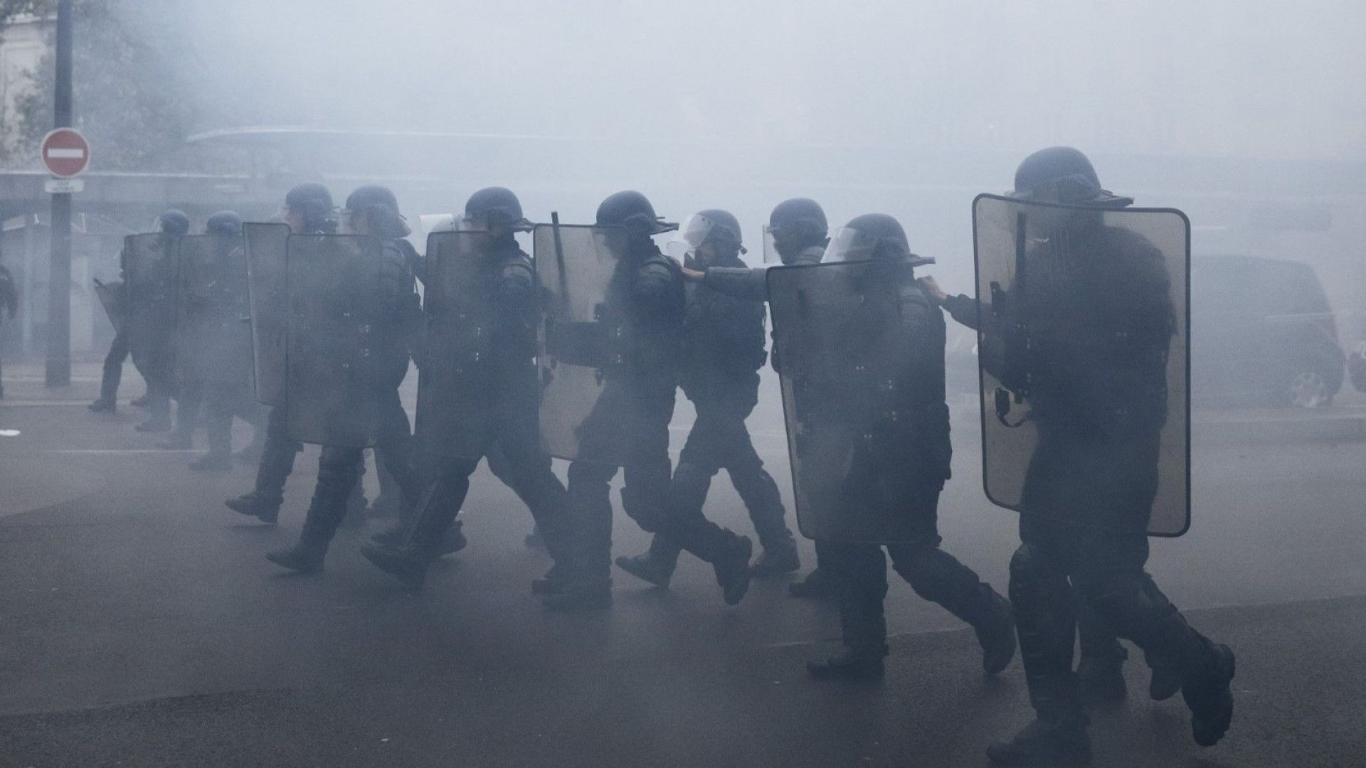 Полицията задържа 24 участници в днешните протести на жълтите жилетки