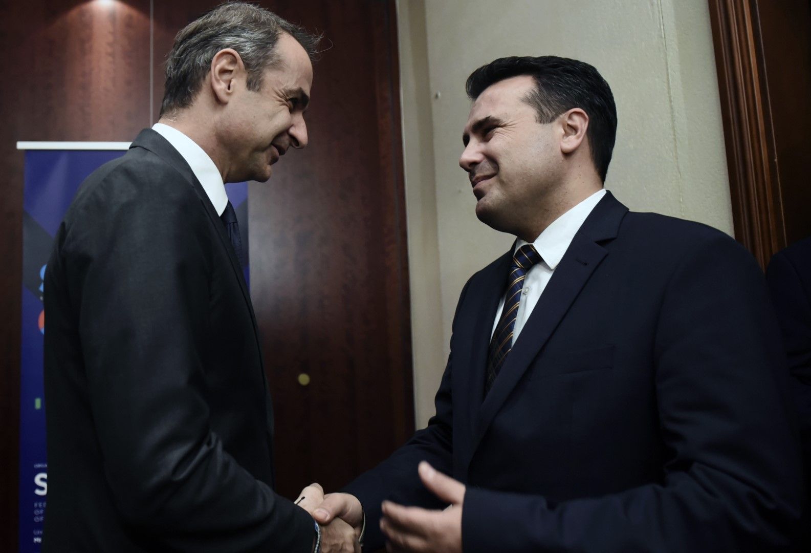 Премиерите на Гърция и Северна Македония Кириакос Мицотакис и Зоран Заев по време на срещата на върха в Солун