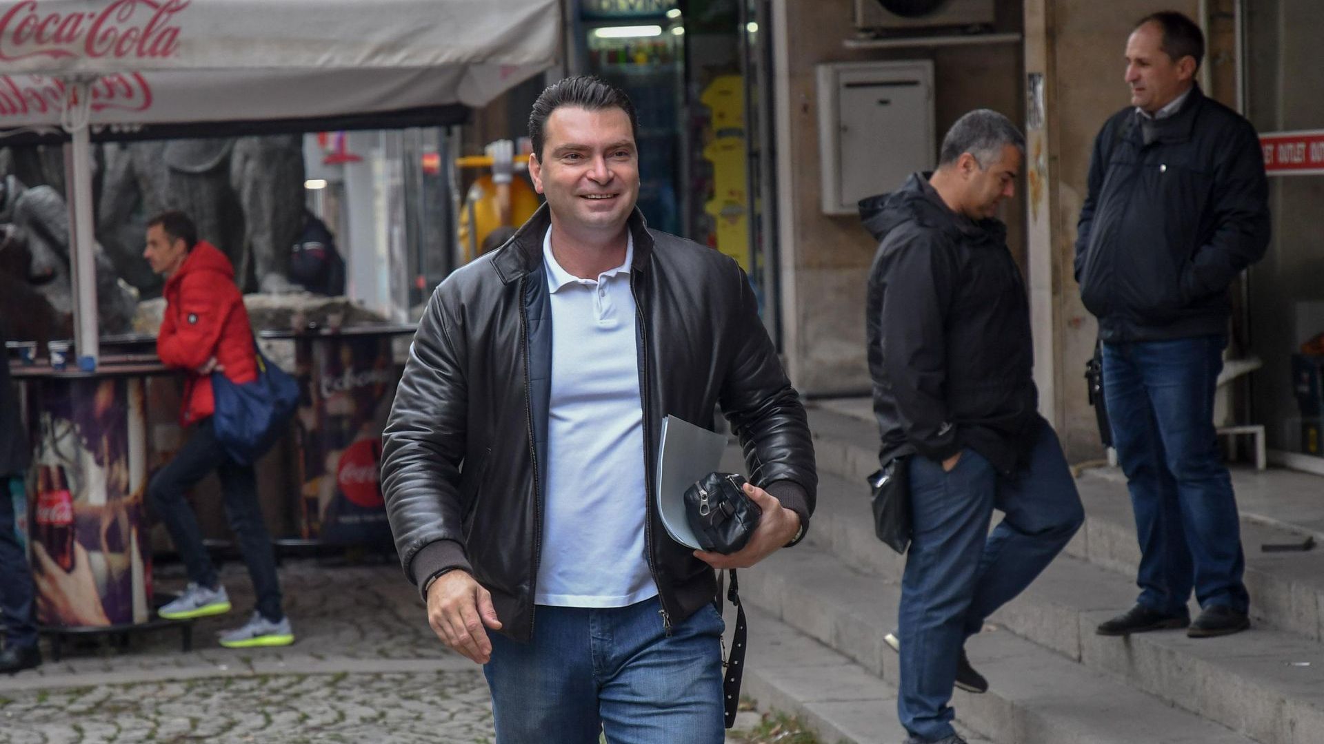 Всички общински съветници в София да бъдат изследвани за COVID 19