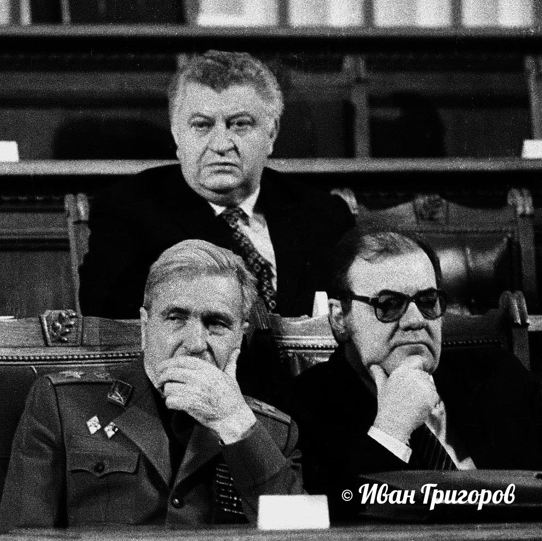 15 ноември 1989 г. - Христо Христов, Добри Джуров и Петър Младенов