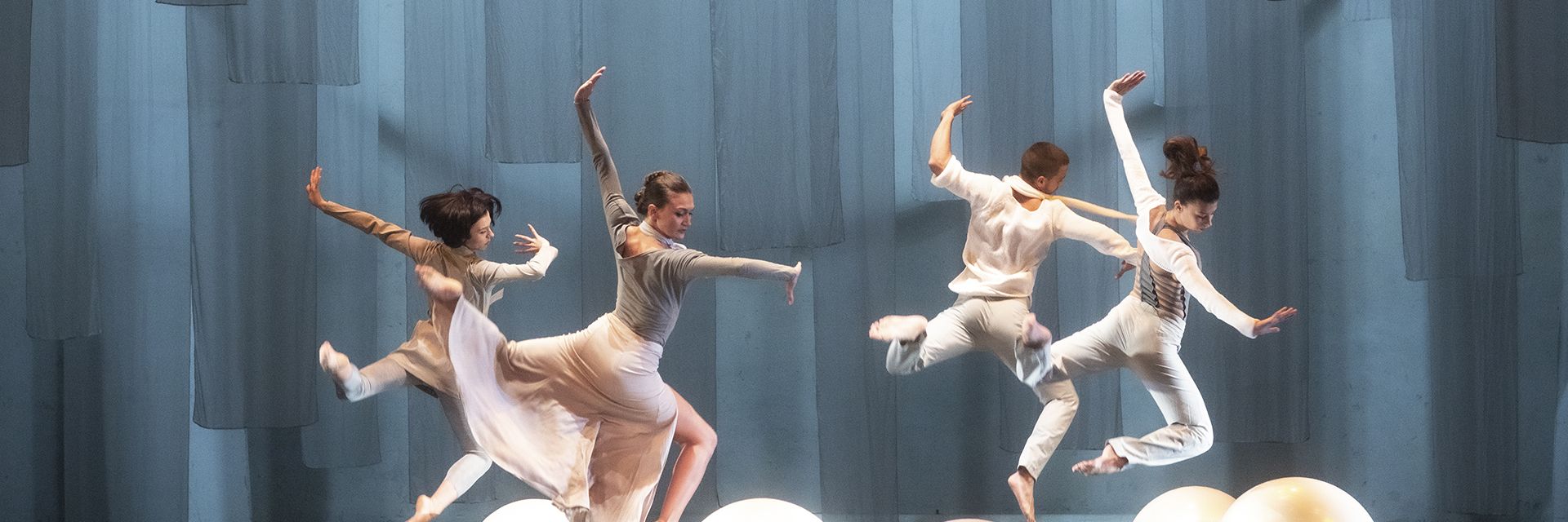 Балет "Арабеск" с премиера на "Снежната кралица" в Музикалния театър