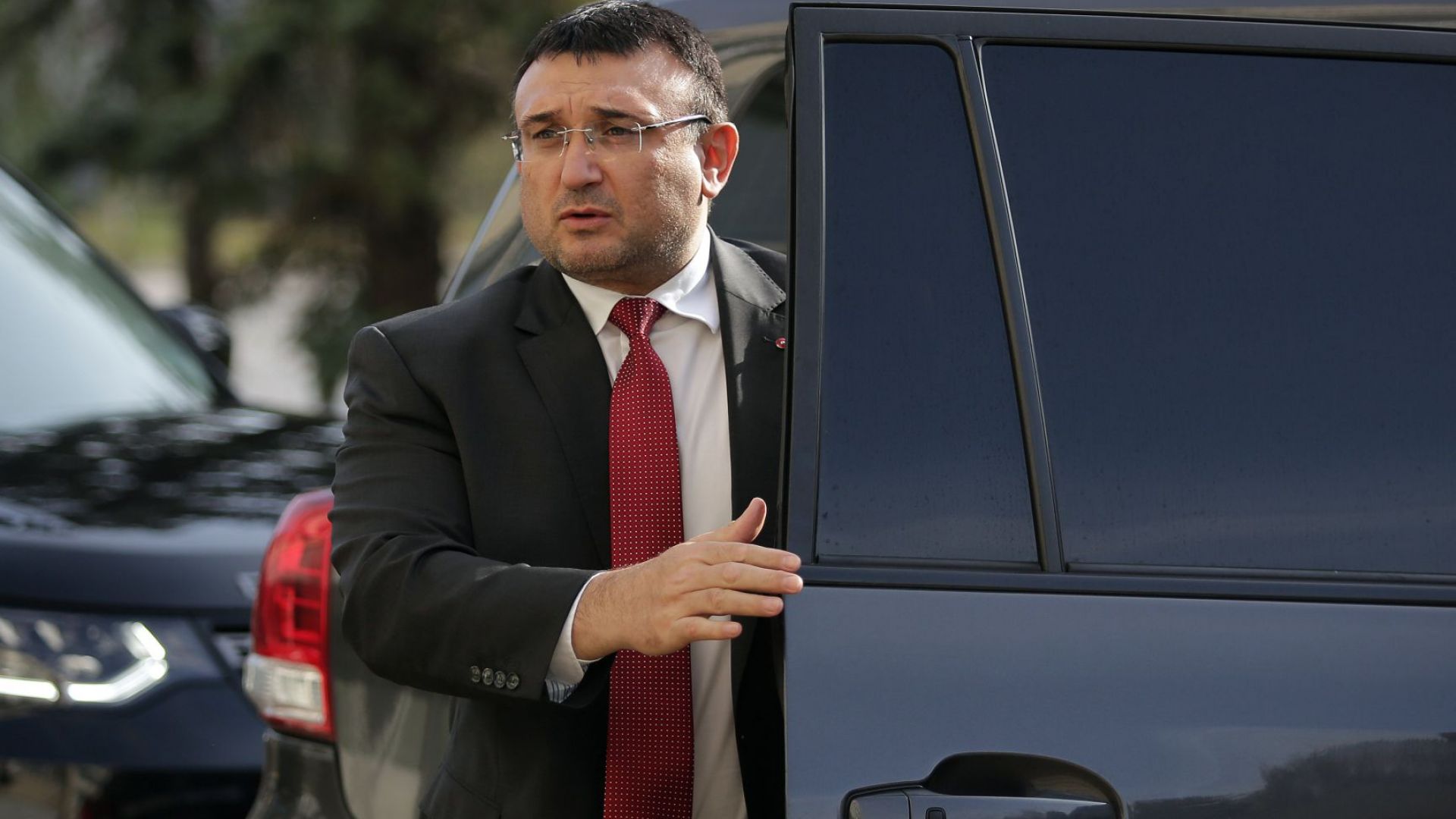 Министърът на вътрешните работи Младен Маринов благодари публично на младия