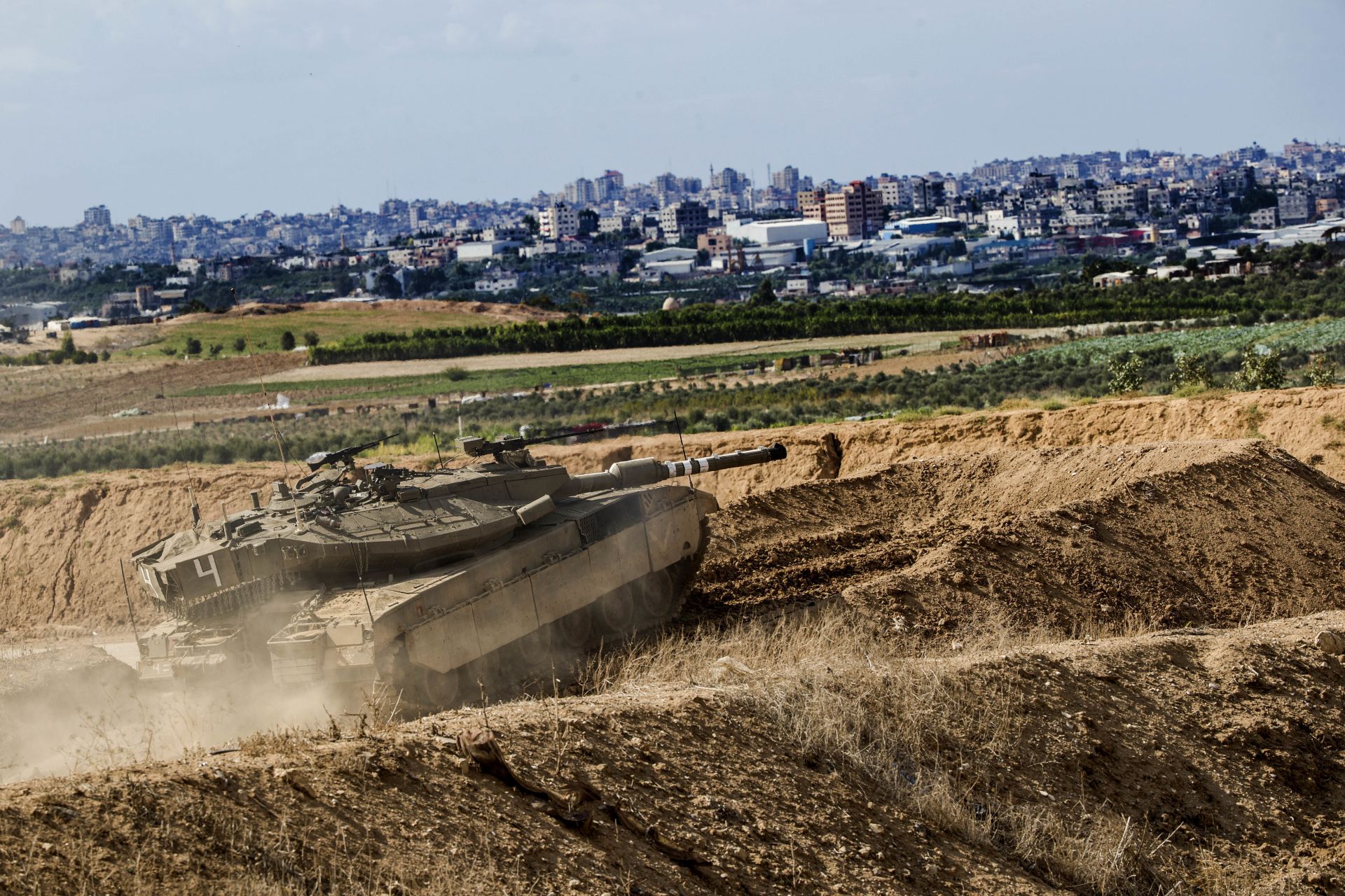 Израелски танк на границата с Газа