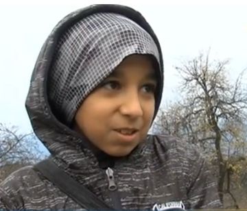 Малкото сирийче ходи на училище и говори добре български