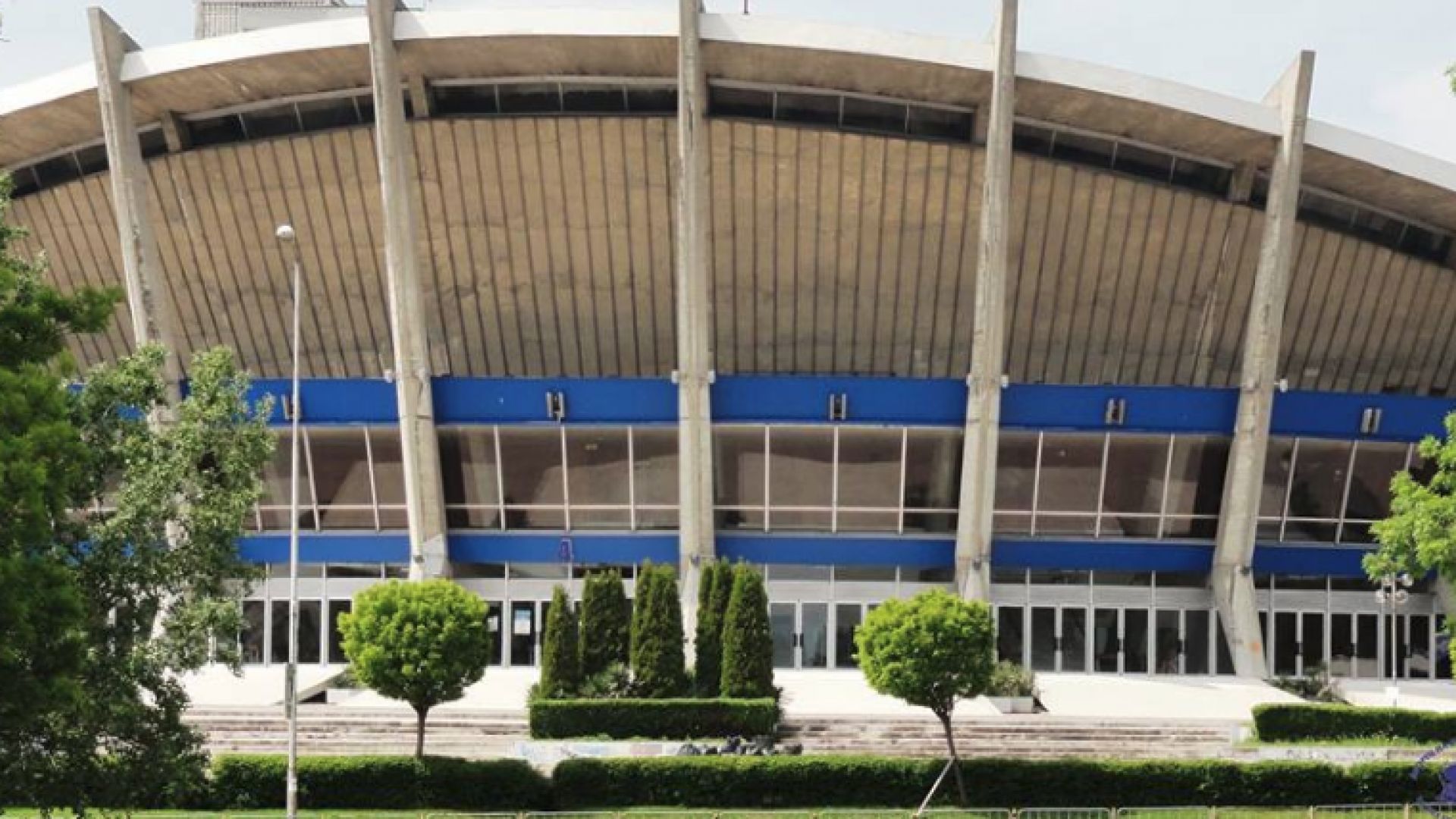 Изграждането на подземен паркинг в Двореца на културата и спорта