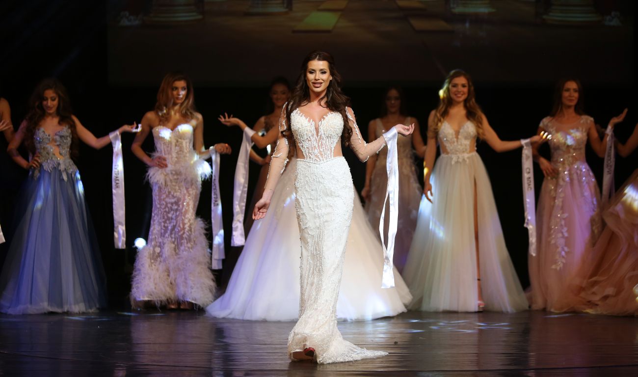 Радинела Чушева на конкурса "Мис България 2019"