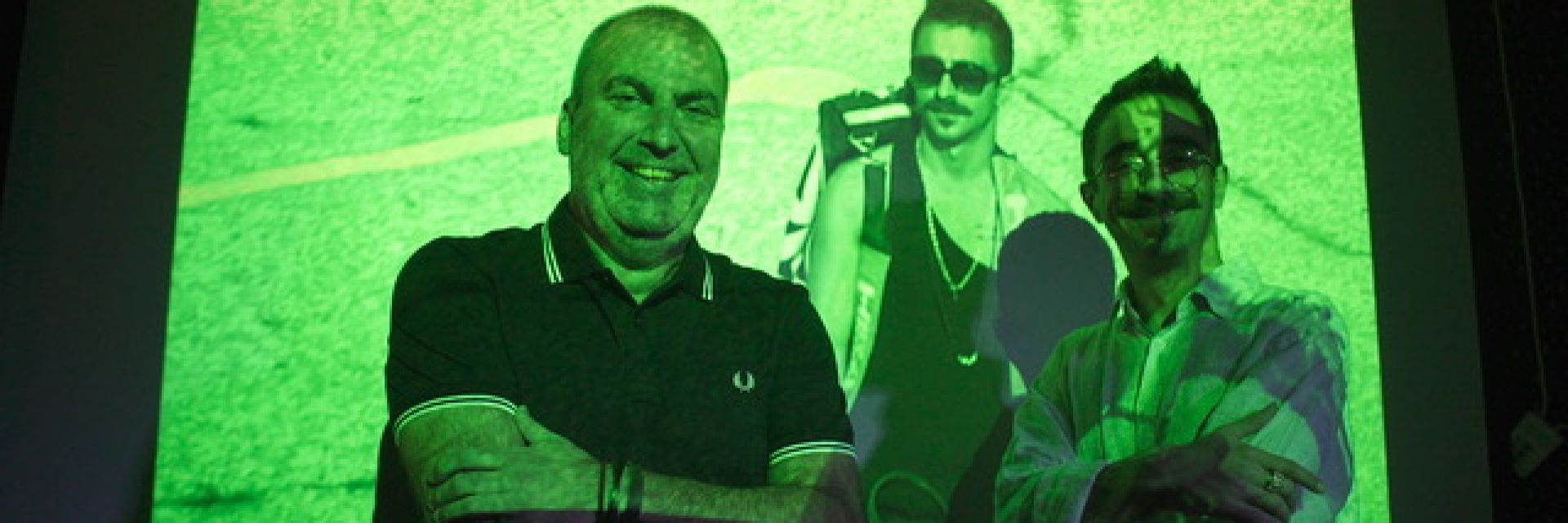 Чуйте и вижте "Претенциозен" на Жоро от Остава