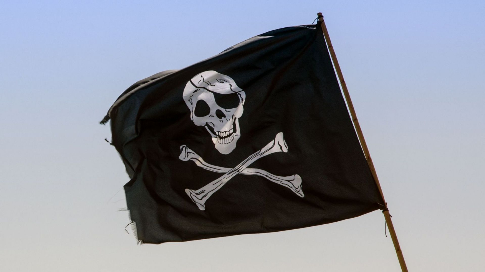 Сърбин е един от седемте моряци отвлечени от пирати в
