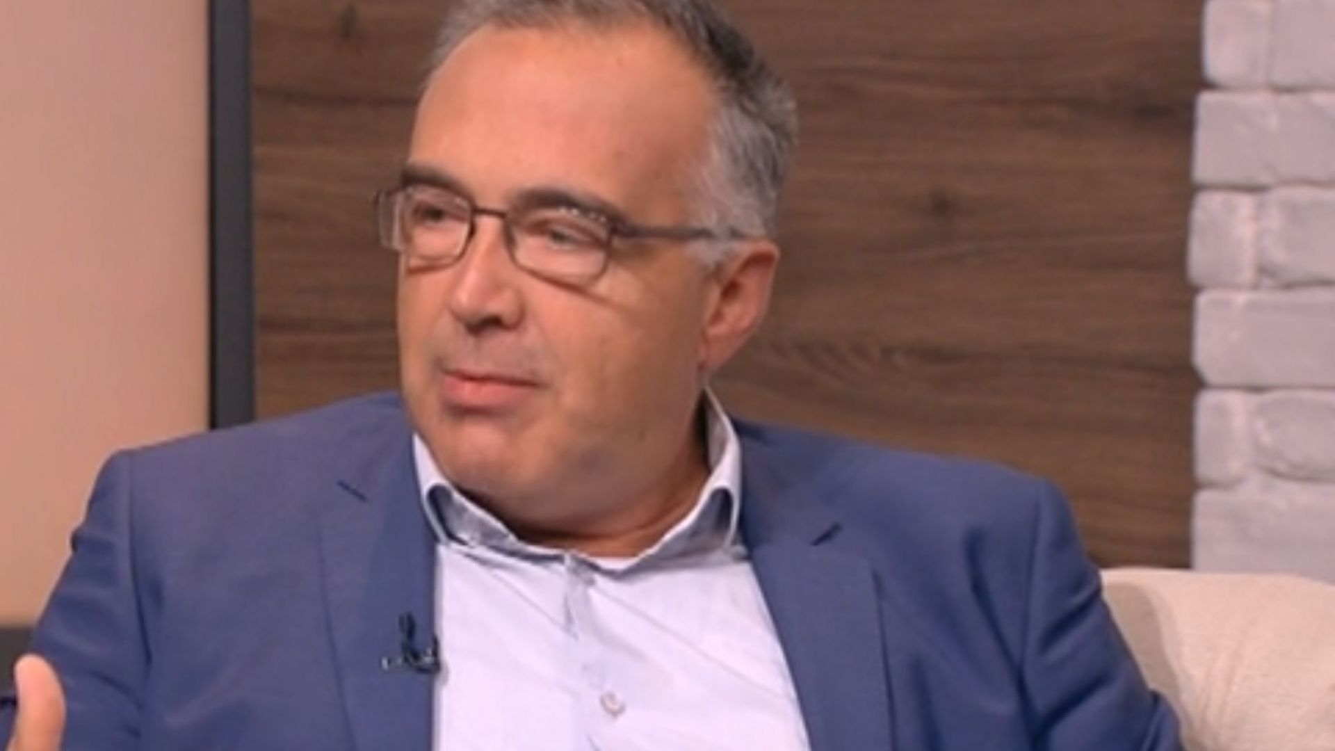 БСП има нужда от млад лидер каза в предаването Тази