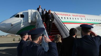 Премиерът Борисов и делегацията вече са в САЩ за срещата с президента Тръмп