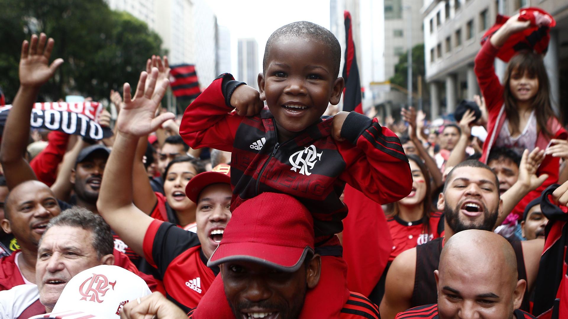 Изповедта на един щастлив фен на Фламенго: Ако си от Рио, разбираш "червено-черната" религия