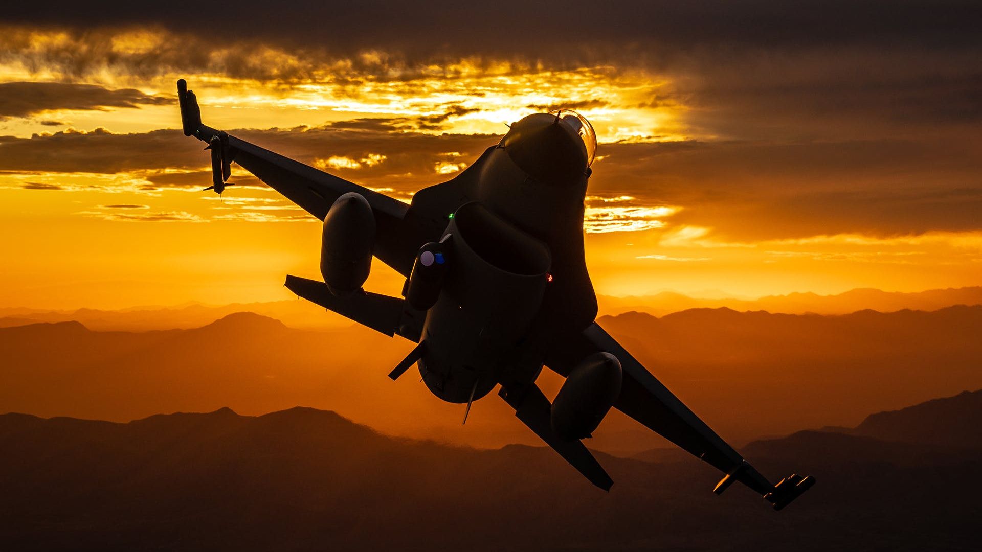 След безпилотни апарати Турция се готви да изпрати в окупираната