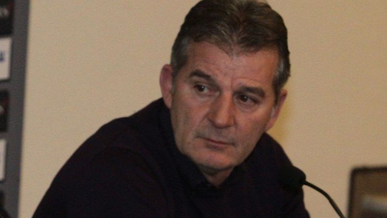 Костадинов към Бербатов: Не може да си кандидат, когато няма избори