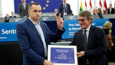 Олег Сенцов получи в Страсбург своята награда „Сахаров“ за 2018 г. 