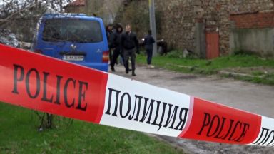 Две деца са пребили до смърт 61-годишен мъж в Хасковско