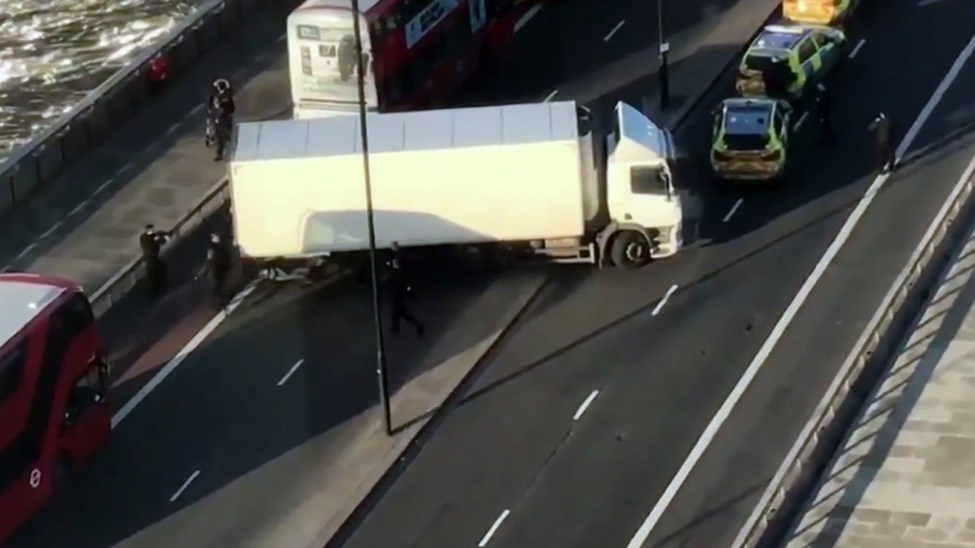 Полицията в британската столица обяви нападението с нож на Лондон