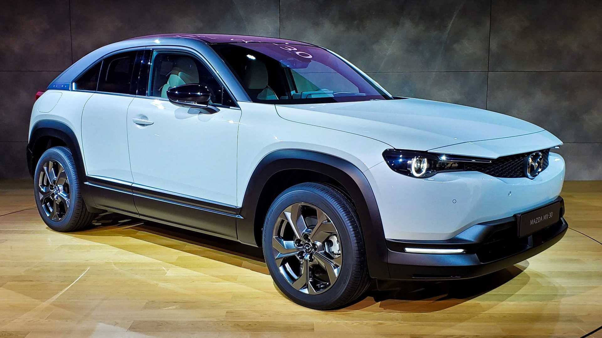 Първият електромобил на Mazda идва за 33 990 евро