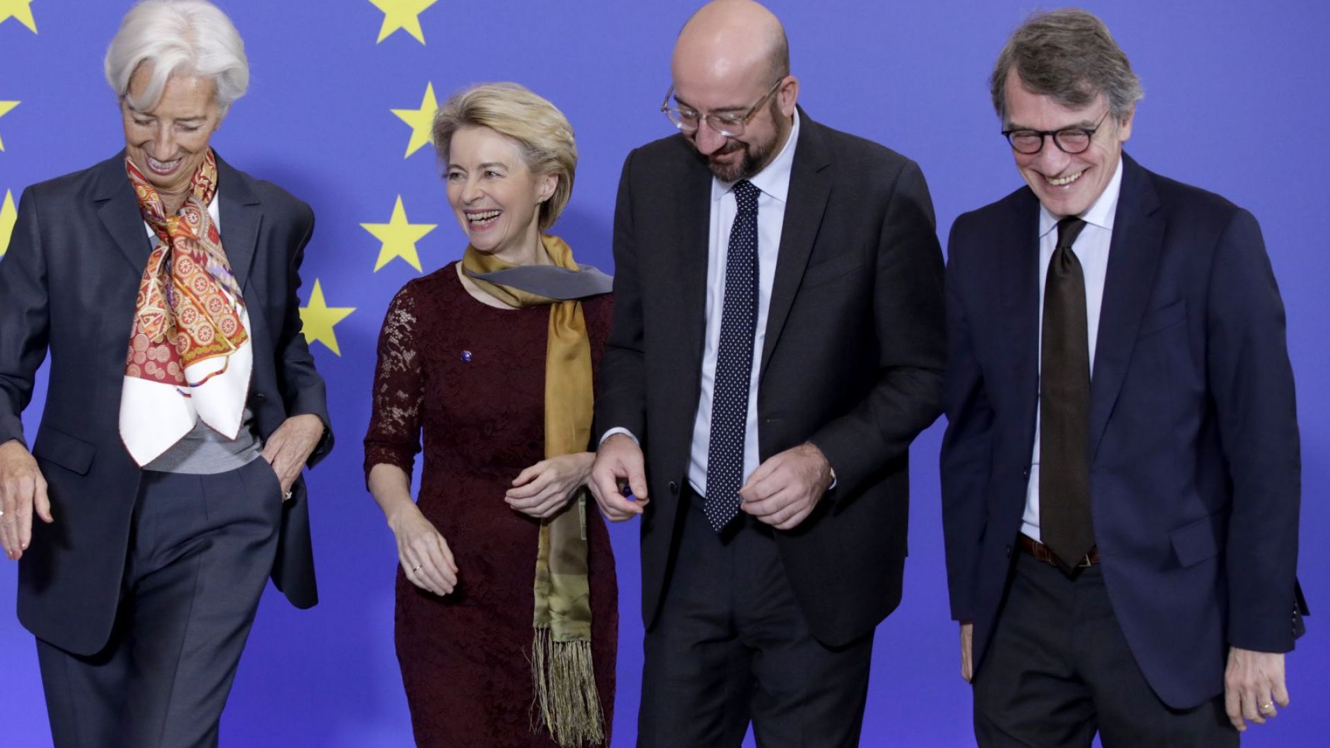 Новата Европейска комисия встъпи в длъжност на тържествена церемония (снимки)