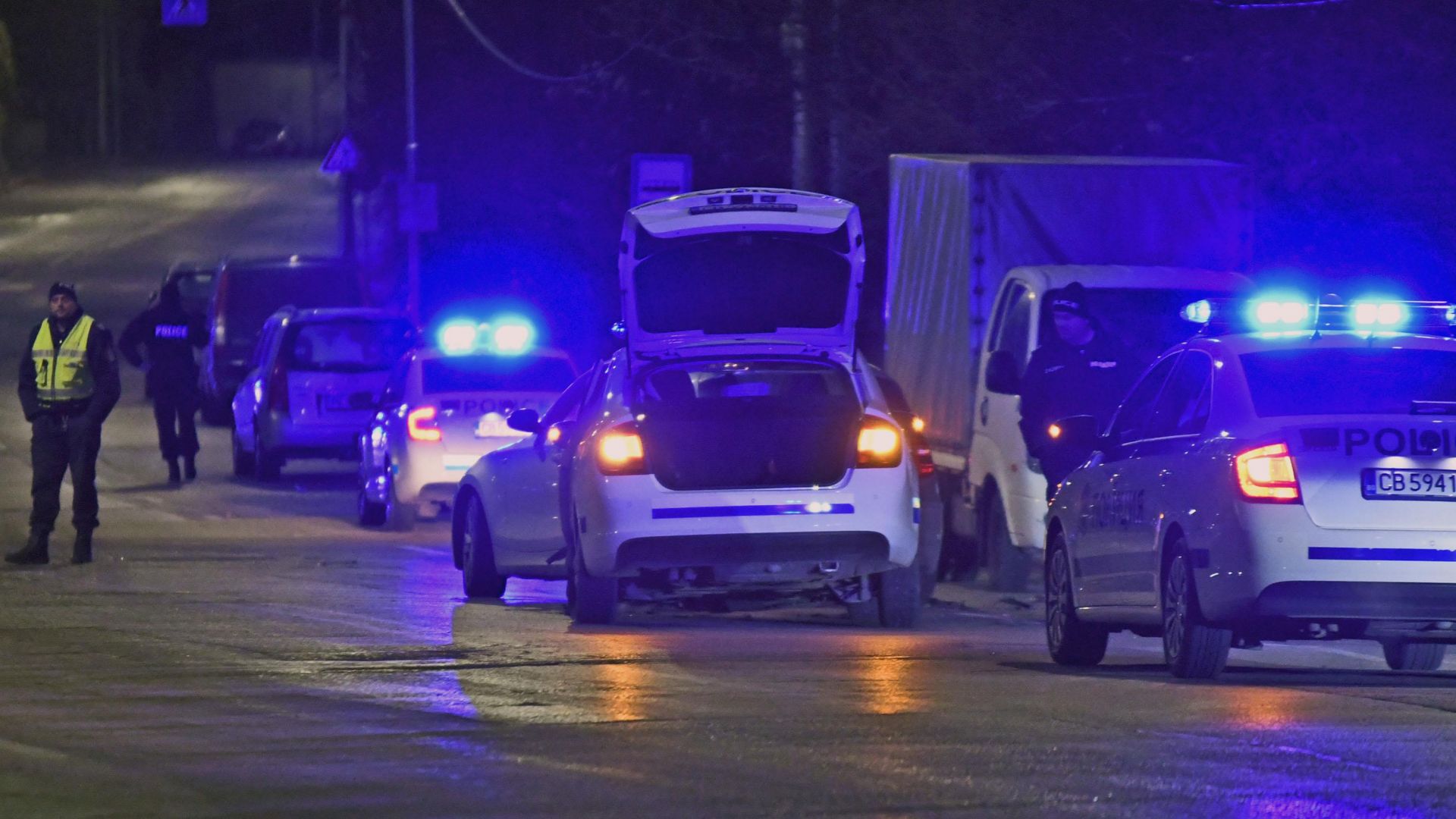 Полицейска патрулка катастрофира в столичния квартал Бояна. В пътно-транспортното произшествие