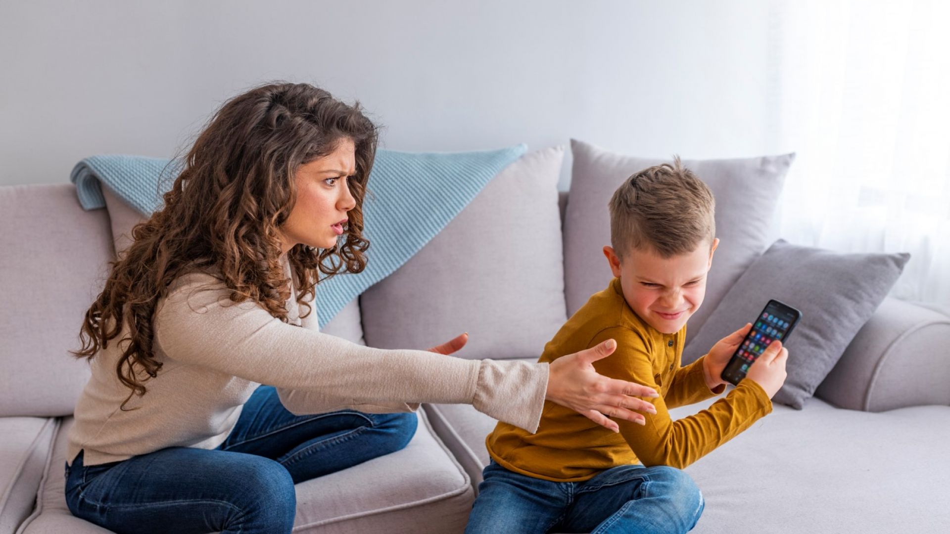 В Русия от днес влиза в сила закон който забранява