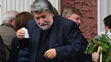 Вежди Рашидов възнамерява да не е активен политик след изборите