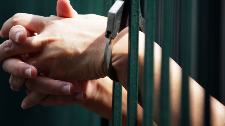 Софийска районна прокуратура привлече към наказателна отговорност 34-годишен мъж, заканил