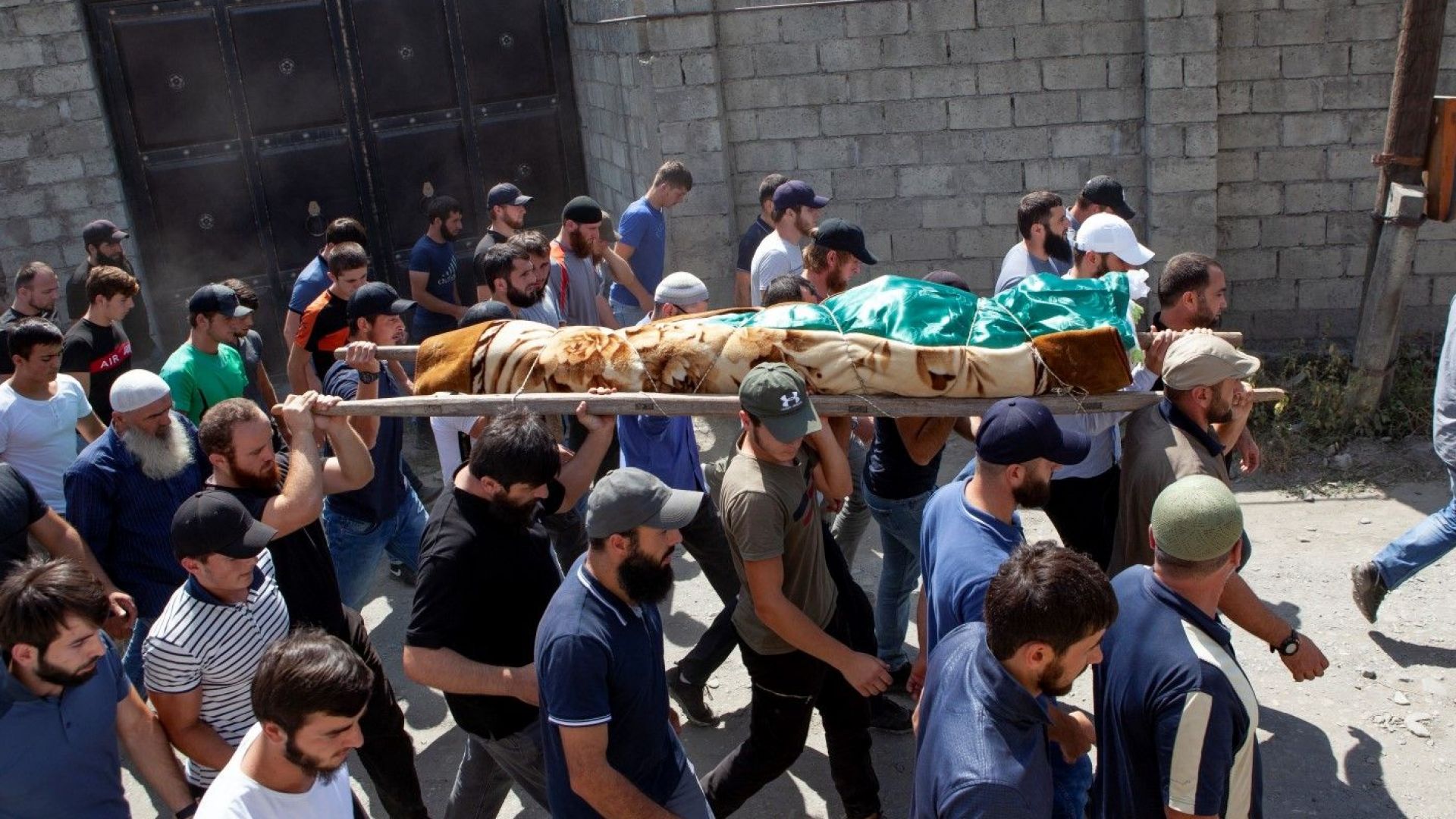 Вчера Германия обяви двама сътрудници на руското посолство в Берлин