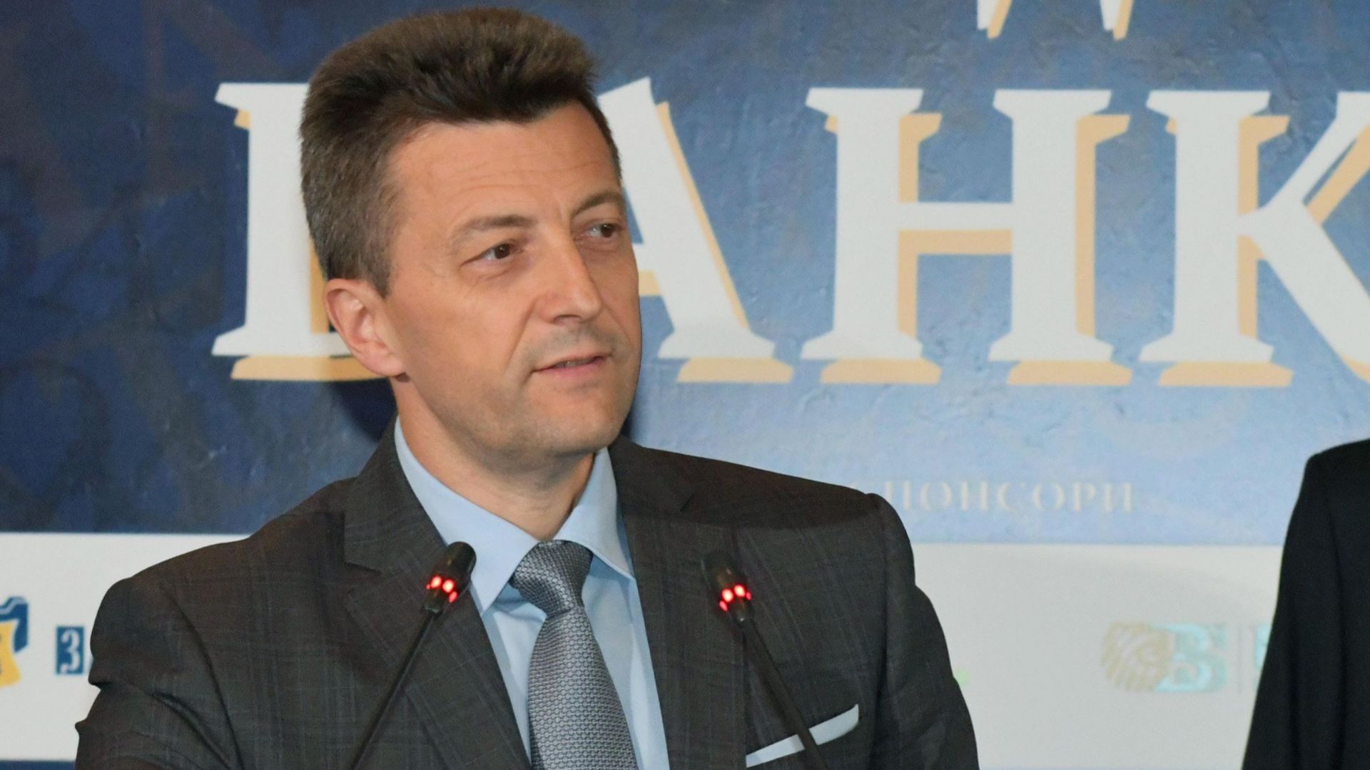 До дни ще бъде обявен мораториум върху плащането на лихвите