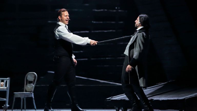 Орлин Павлов извън зоната си на комфорт