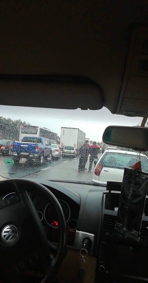 Верижна катастрофа на магистрала "Тракия" задръсти движението