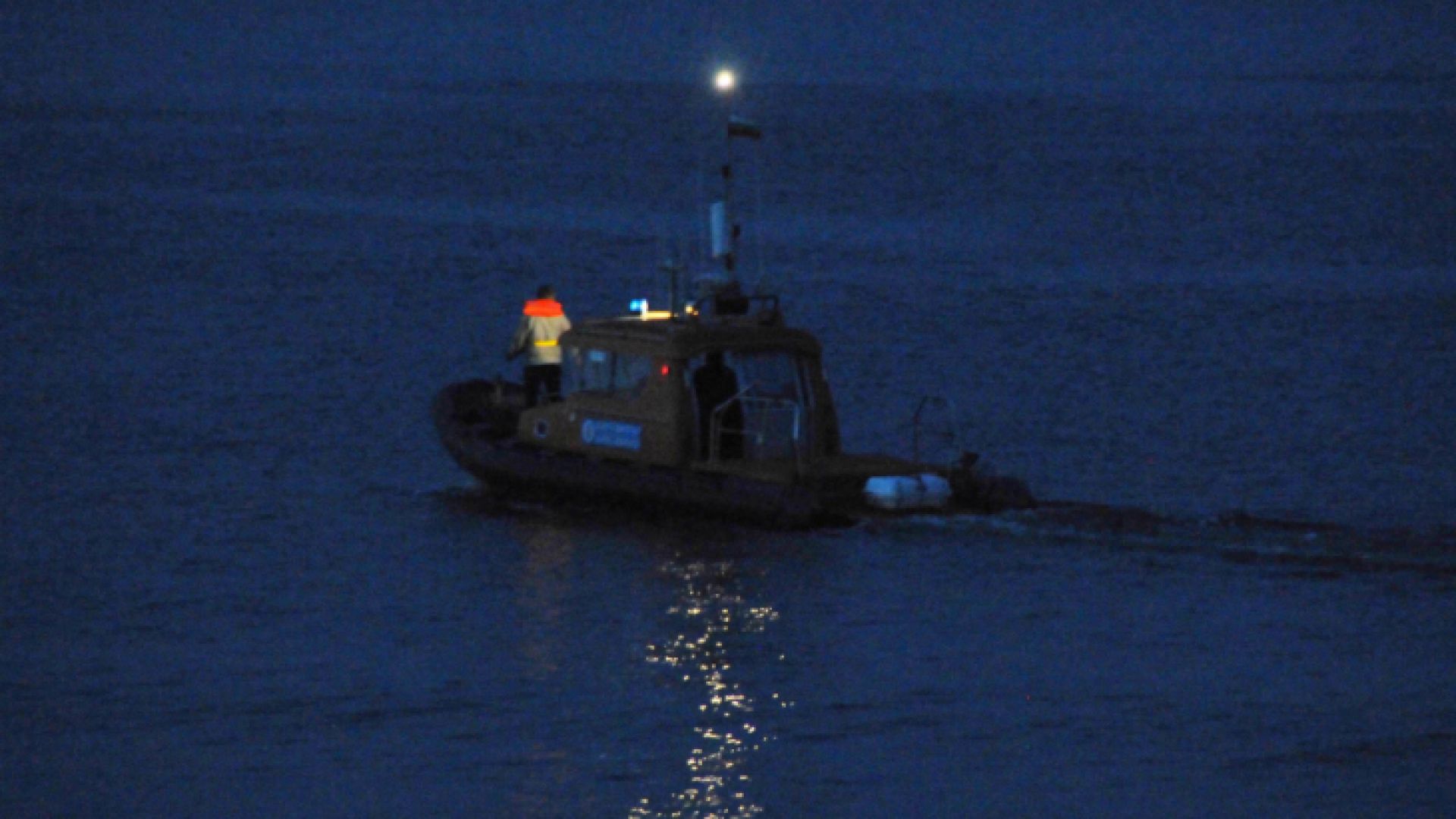 Труп беше открит в морето край Бургас