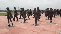 Наш скулптор - с принос в Националния мемориал на Солния поход в Индия