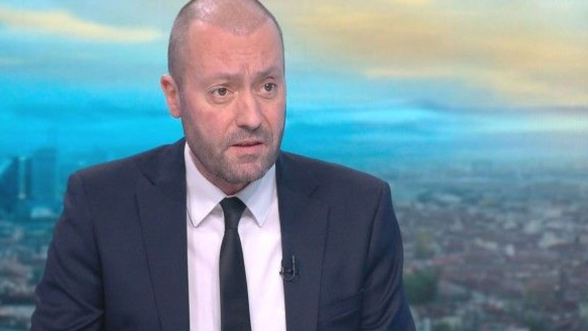 Йордан Цонев е прав че приемането на партийна субсидия от