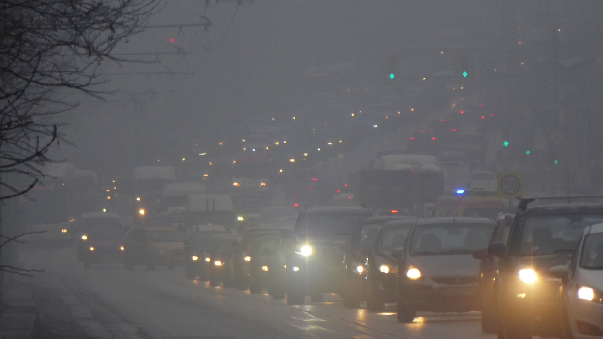 И тази сутрин въздухът в София е мръсен