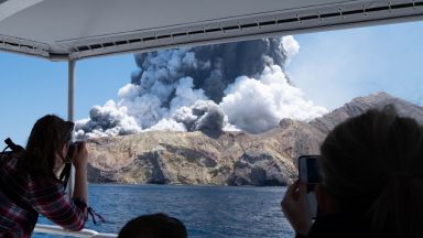  16 са към този момент жертвите на изригналия вулкан в Нова Зеландия 
