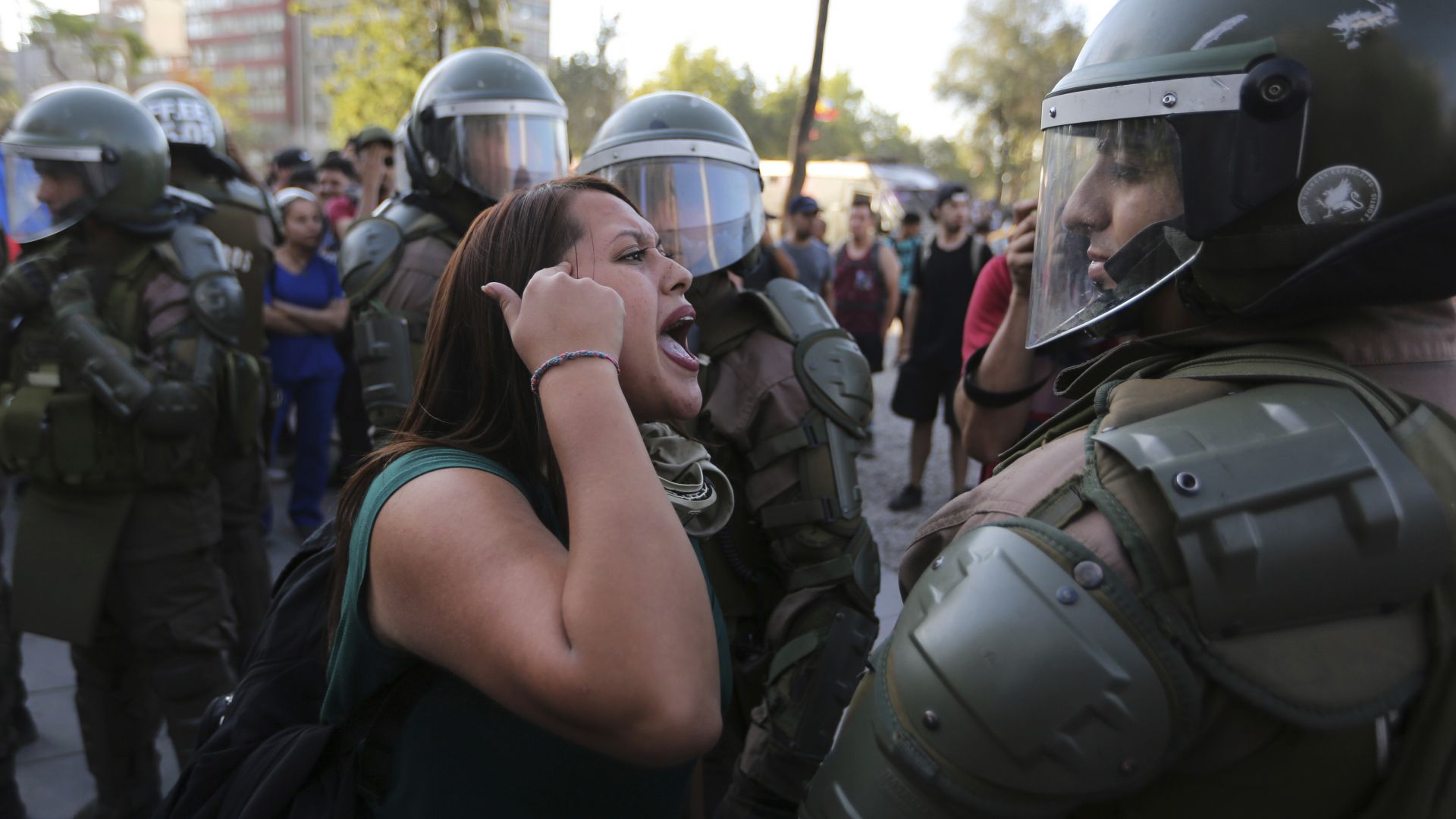 ООН: Свиването на средната класа ще превърне Източна Европа в Чили