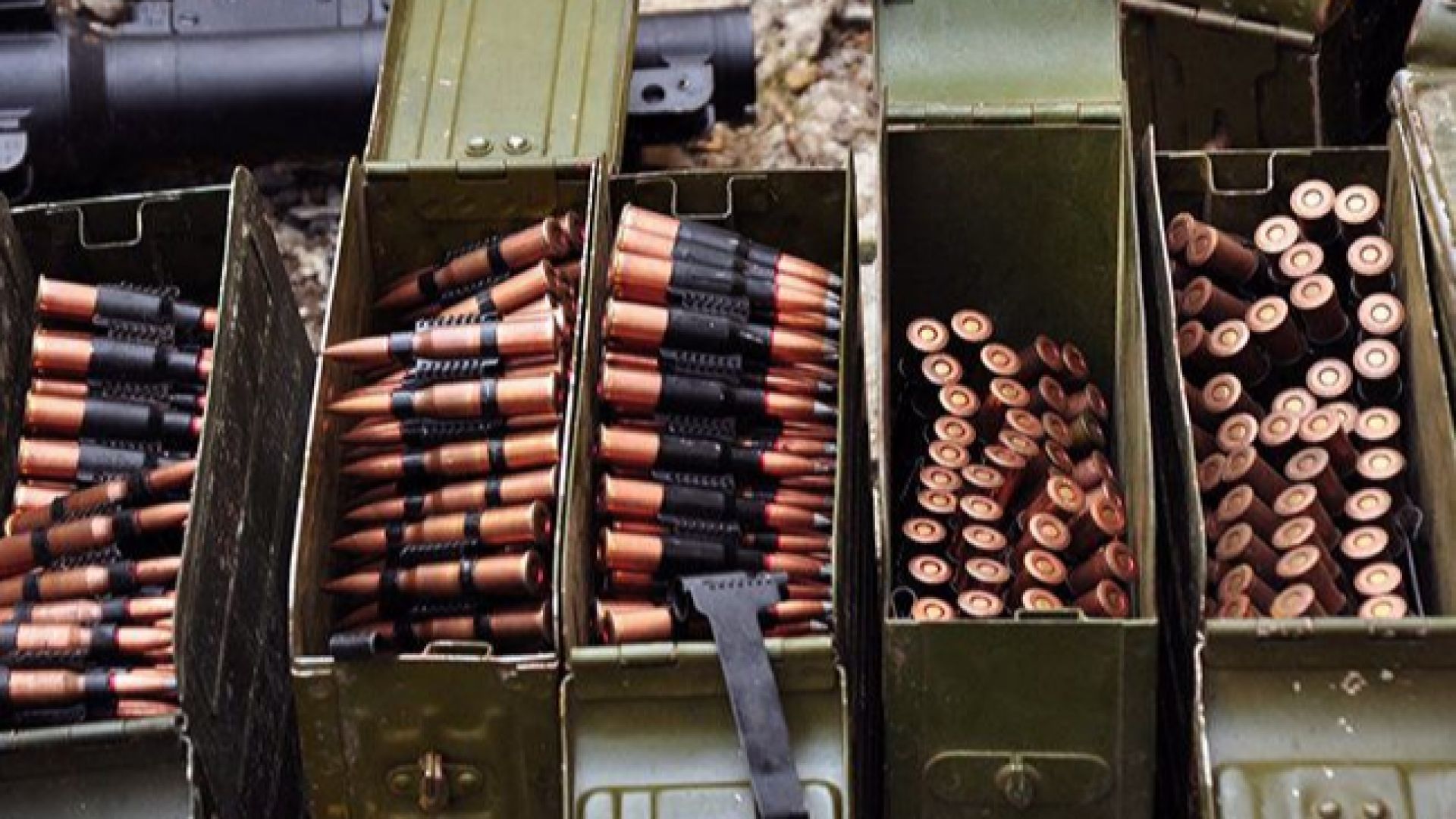 САЩ санкционира около 20 сръбски фирми за износ на оръжие