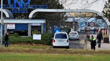  Шестима убити при пукотевица в чешка болница 