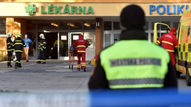 Заподозреният за стрелбата в Острава се е самоубил