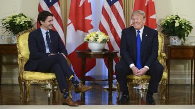 САЩ, Канада и Мексико подписаха новото северноамериканско търговско споразумение 