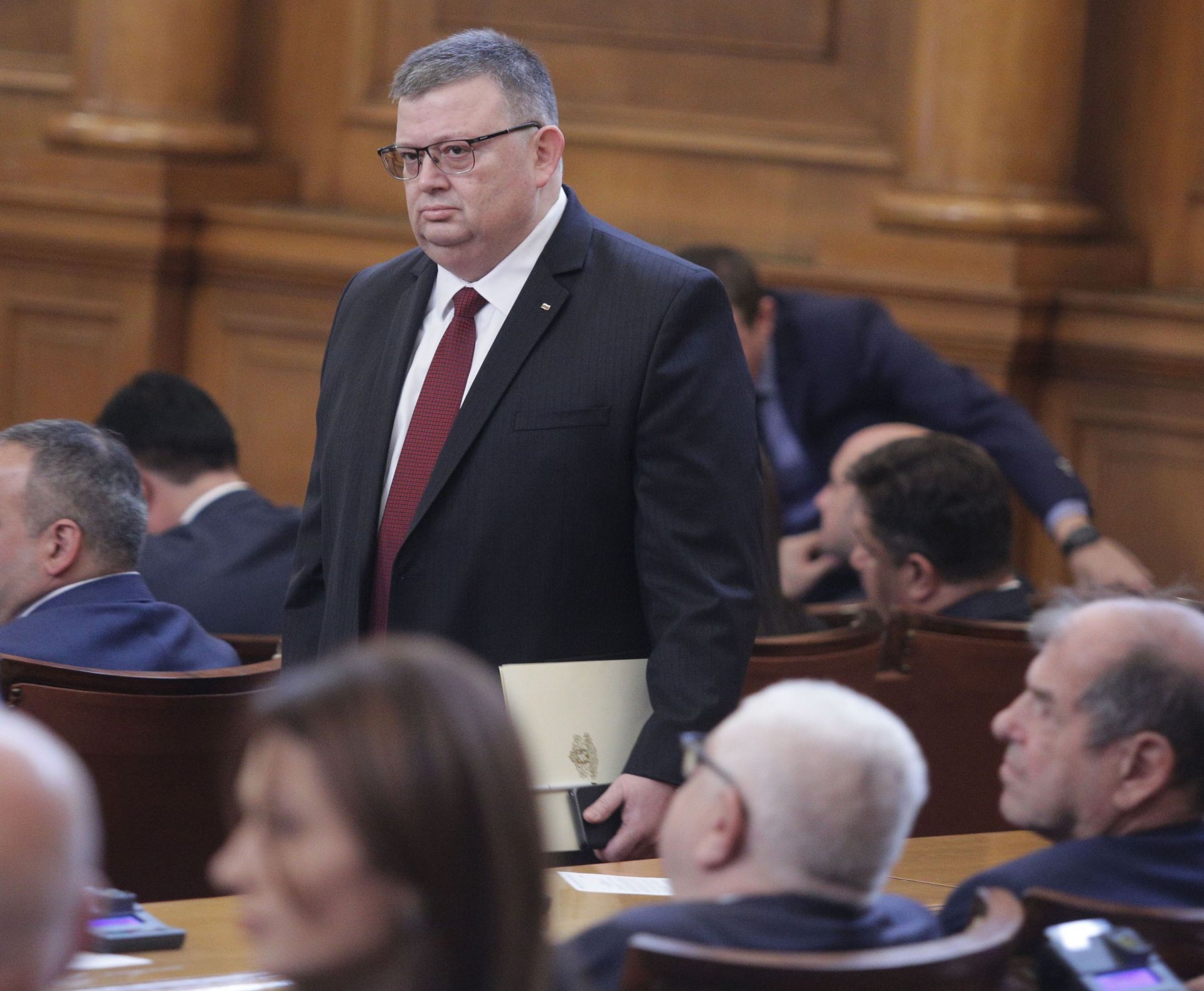 Депутатите избраха Цацаров за шеф на КПКОНПИ