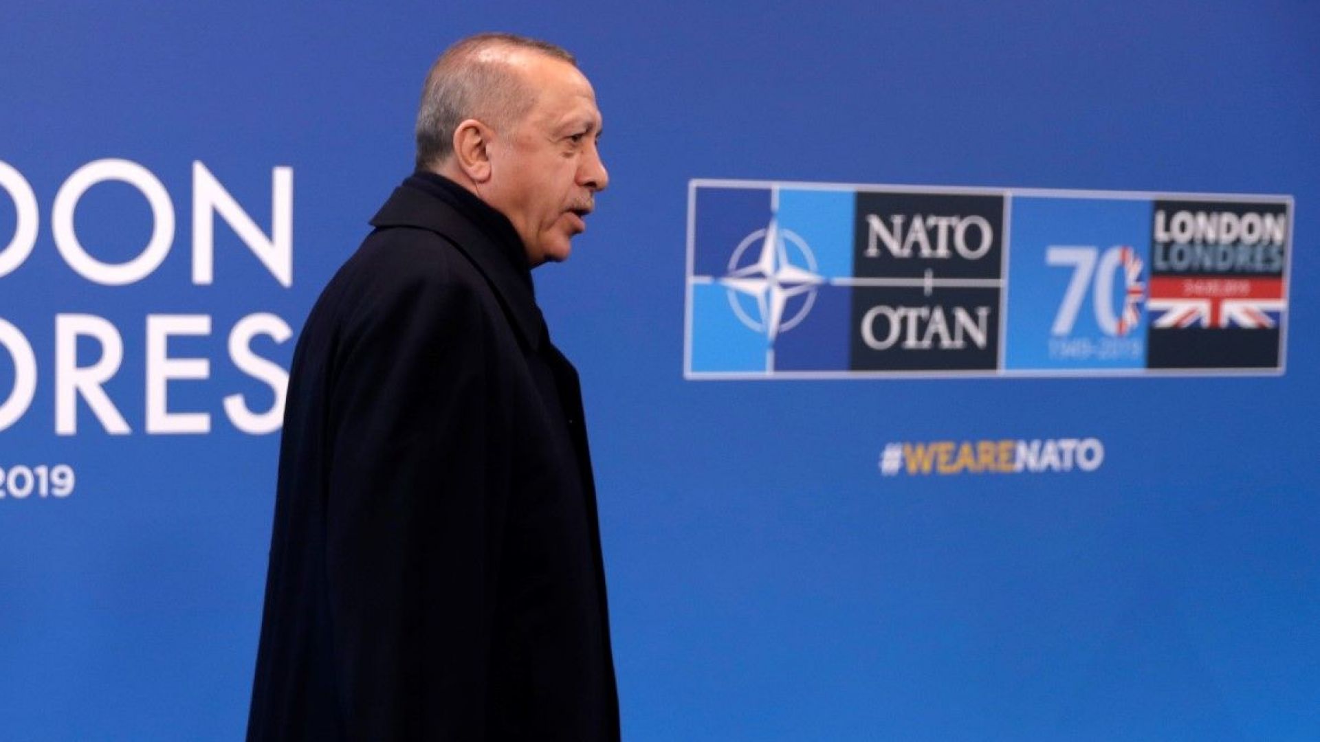 Бившият турски премиер Ахмет Давутоглу някогашен близък съюзник на президента