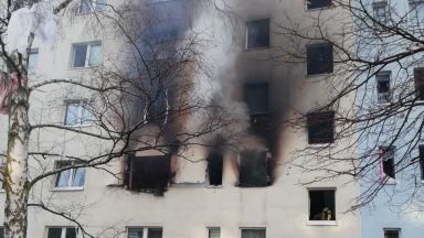 Най-малко 25 души са ранени при детонация в жилищен блок в Германия 