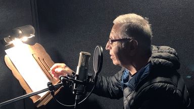 Почина Васил Кожухаров гласът от всички култови филми и дублажи от