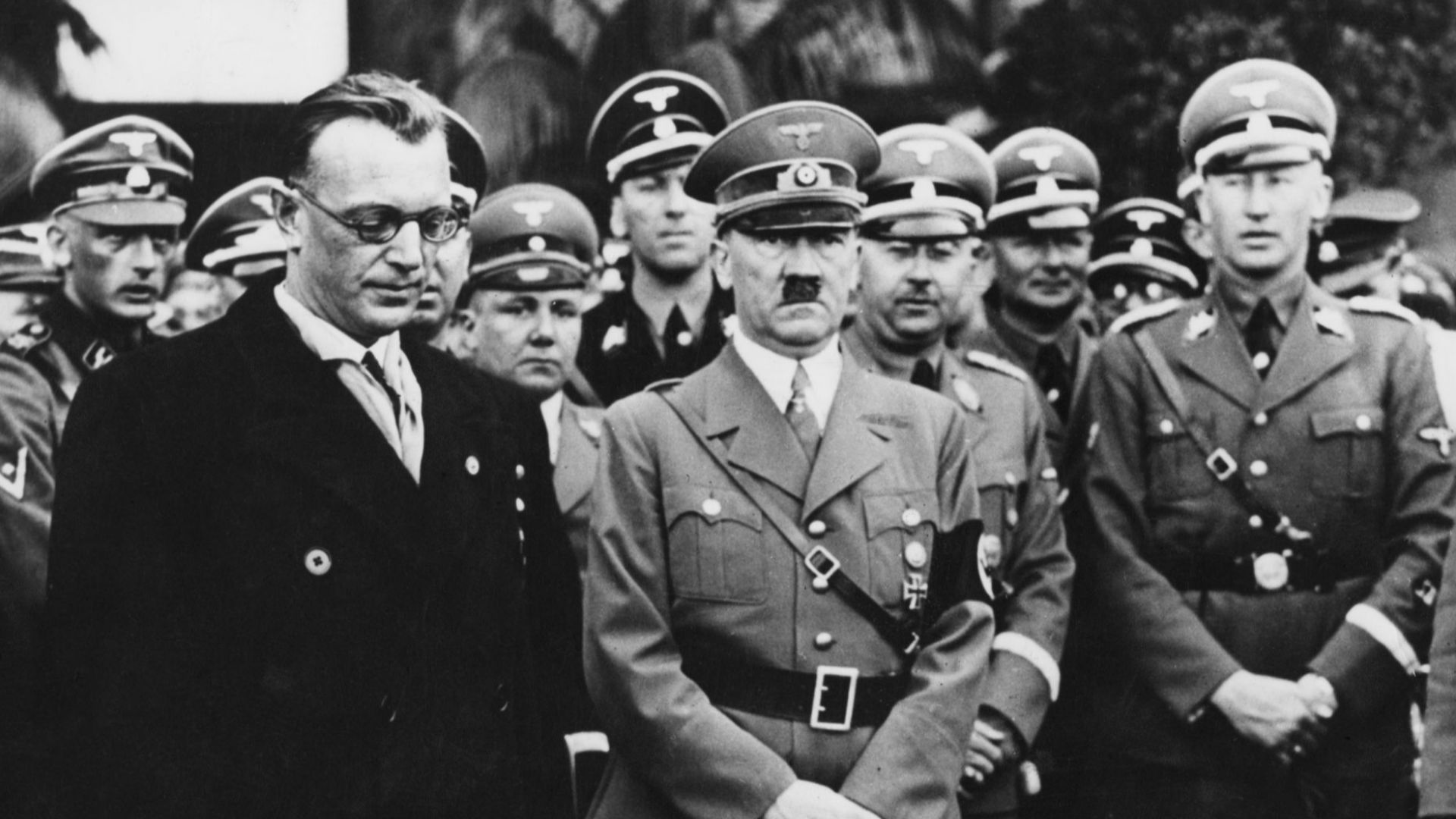 Полицията в Берлин се опитва да открие кой е отворил