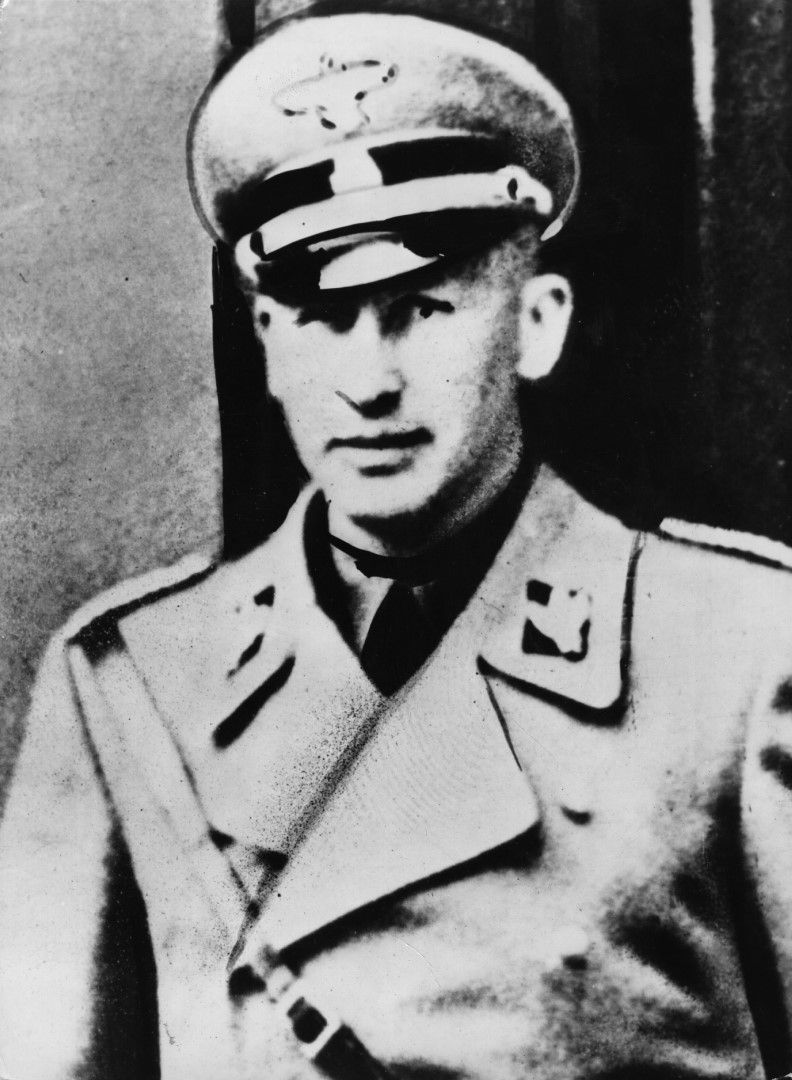 Райнхард Хайдрих, висoкопоставен нацист, бивш зам.-шеф на Гестапо