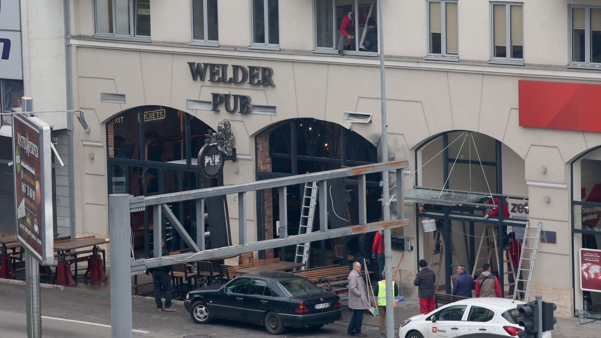 Нанесените щети са незначителни леки Това заяви пред БНТ посланикът