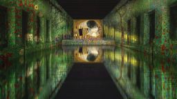 Превръщат подводна база от Втората световна война в най-големия център за цифрово изкуство