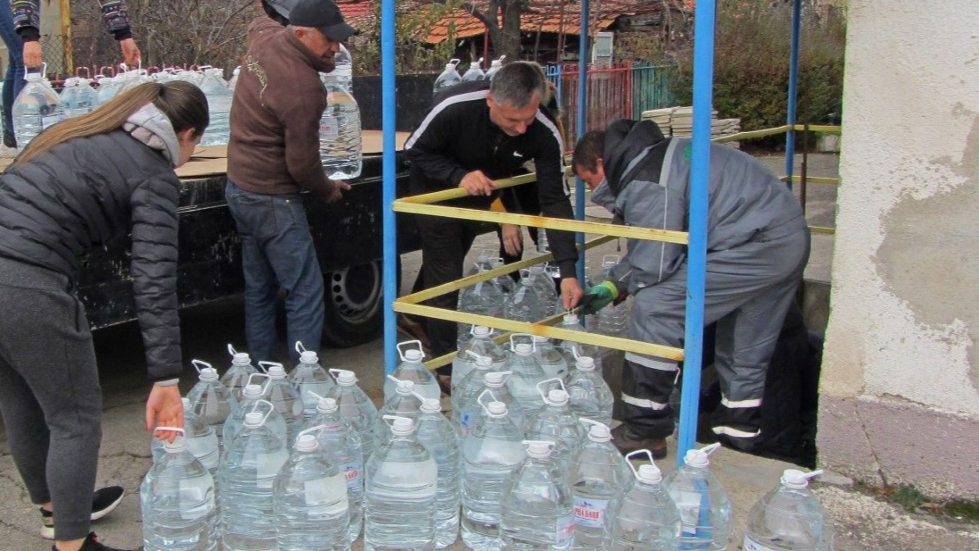 Още по-строг режим на водата в Перник, обявяват бедствено положение