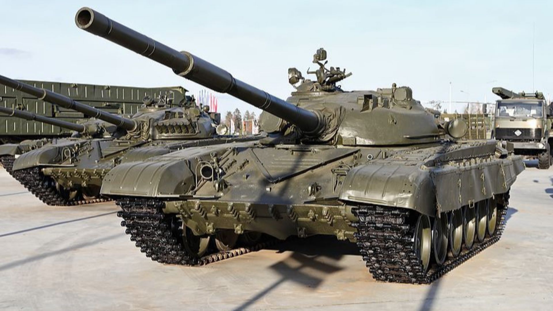 Ремонтираха 10 танка Т 72 във военноремонтния завод Терем Хан Крум ЕООД